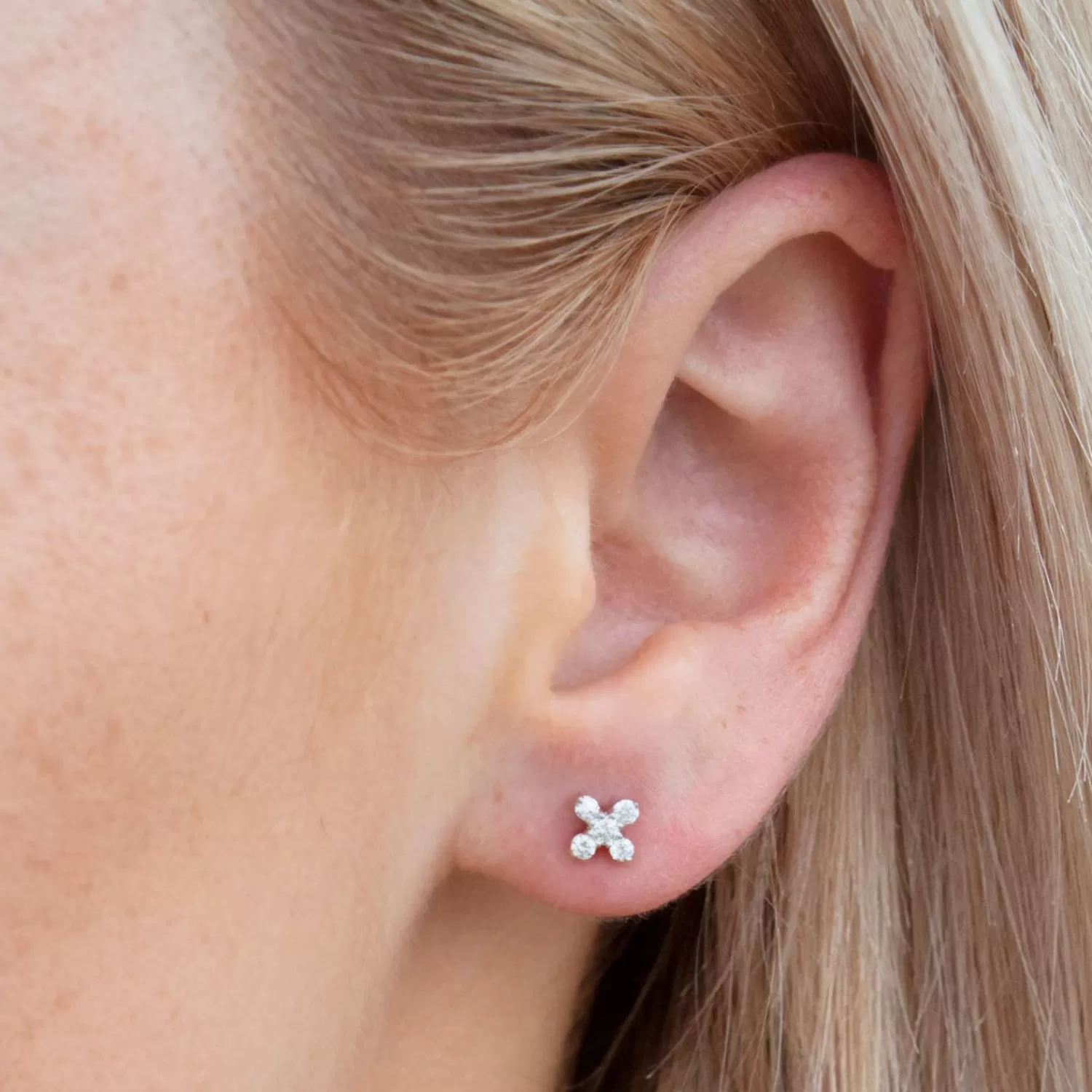 The Alkemistry Dana Rebecca - 14Ct Gold, Ava Bea Diamond Cross Stud Earrings (Pair) Best Sale