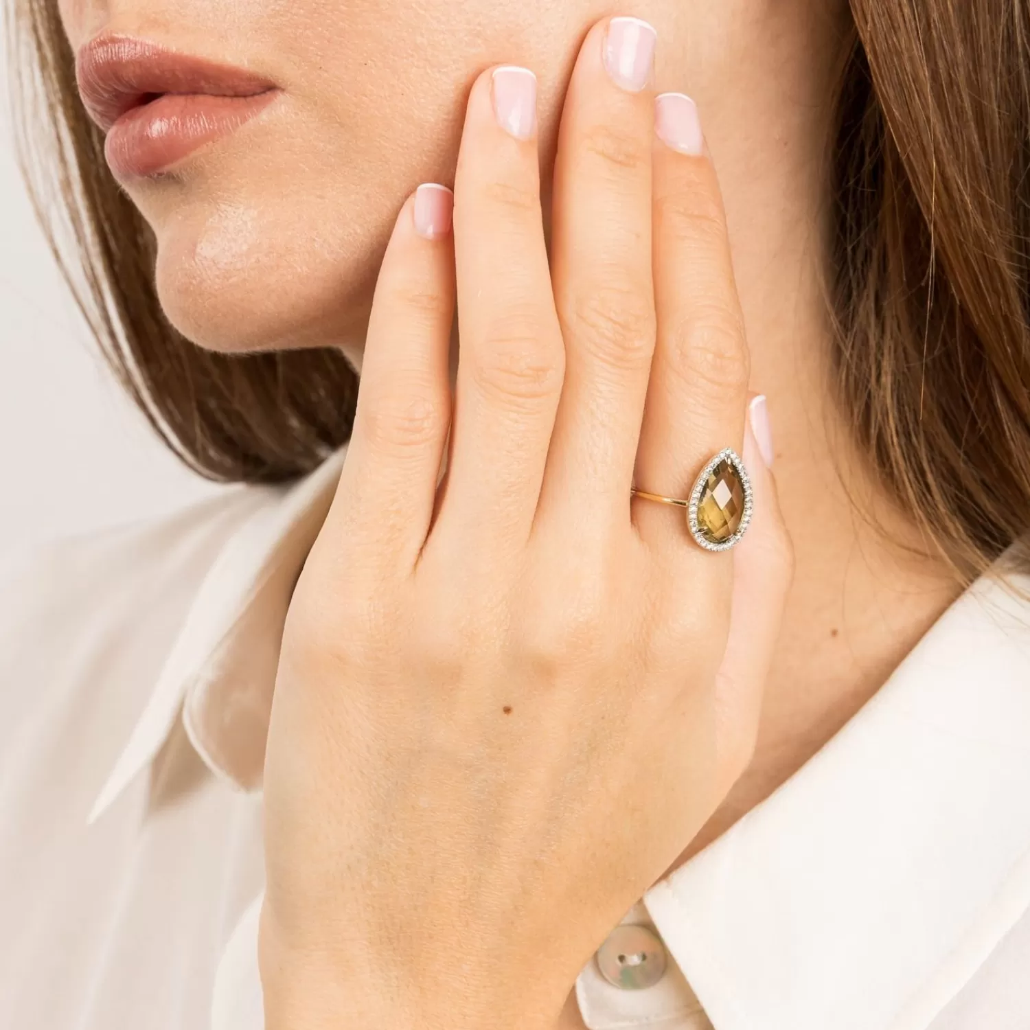 The Alkemistry Morganne Bello 18Ct Yellow Gold Alma Pear Olive Quartz Diamond Ring Best