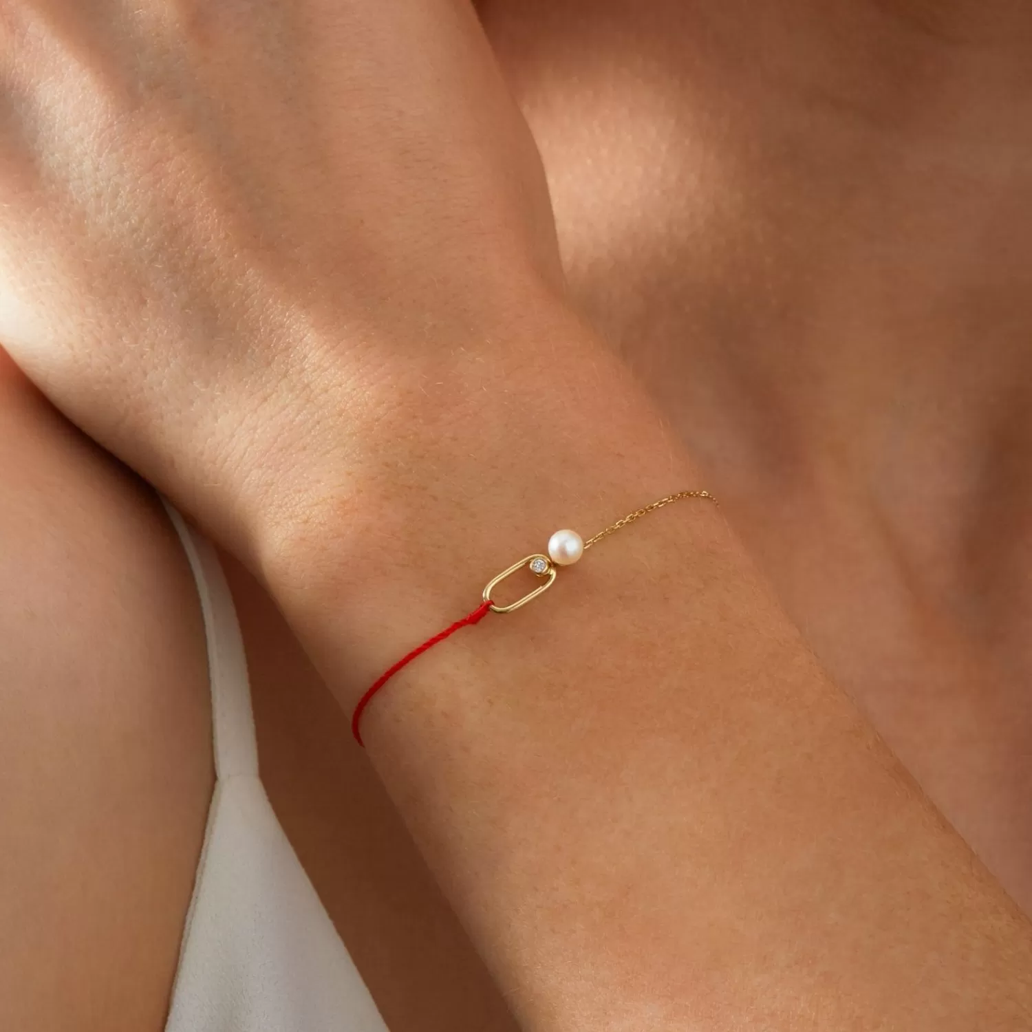 The Alkemistry Ruifier 18Ct Yellow Gold Astra Moonlight Pearl And Diamond Red Cord And Chain Bracelet Store