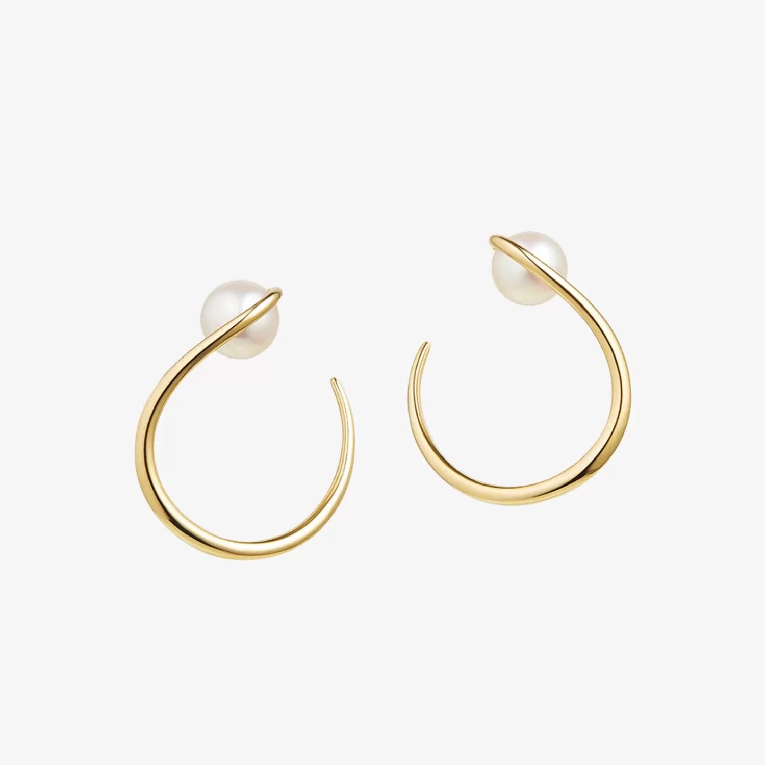 The Alkemistry Ruifier 18Ct Yellow Gold Morning Dew Akoya Pearl Hoop Earrings (Pair) Shop