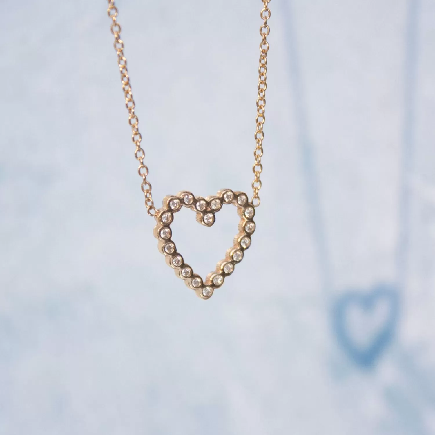 The Alkemistry Zoe Chicco 14Ct Yellow Gold And Diamond Small Heart Necklace Best Sale